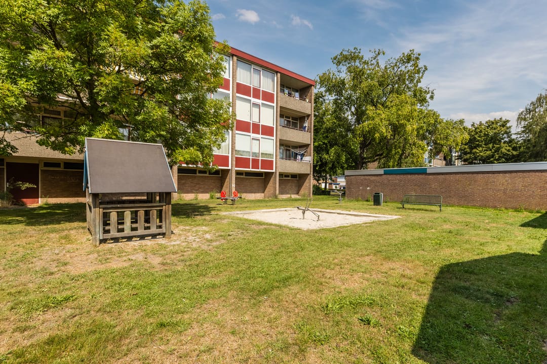 Photo 41 of Uranusstraat 4