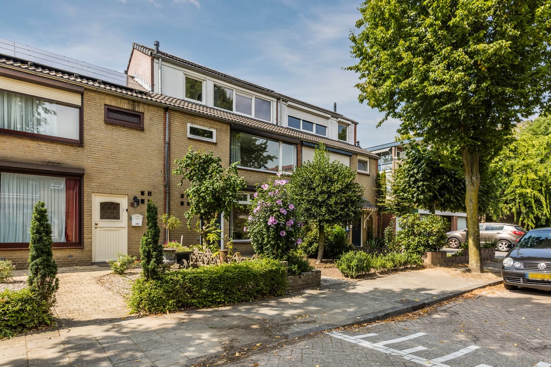 Photo 43 of Uranusstraat 4