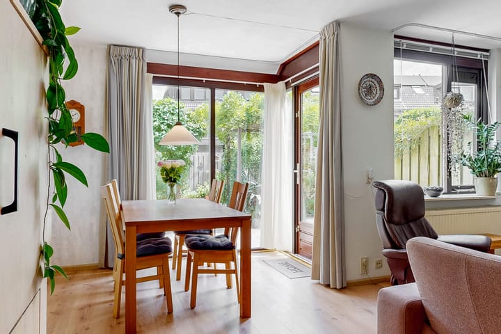 Foto 2 van Ganzerikveld 10