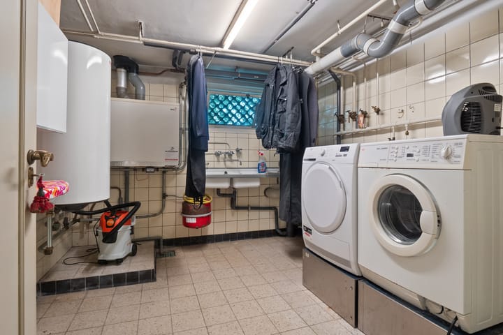 Photo 27 of Sint Nikolaasstraat 14