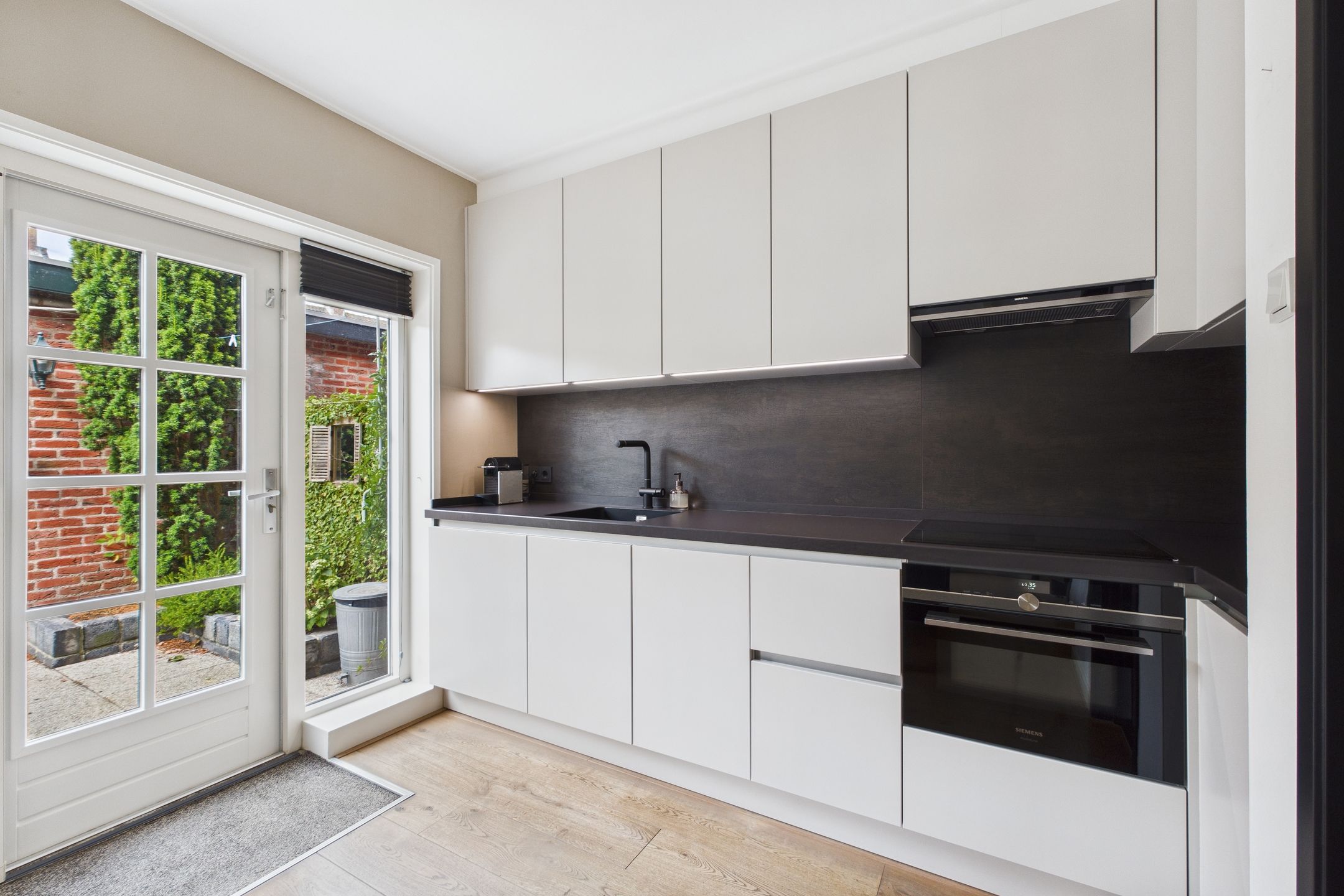 Foto 3 van Hobbemastraat 15