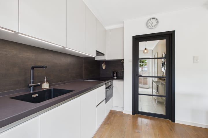 Foto 9 van Hobbemastraat 15