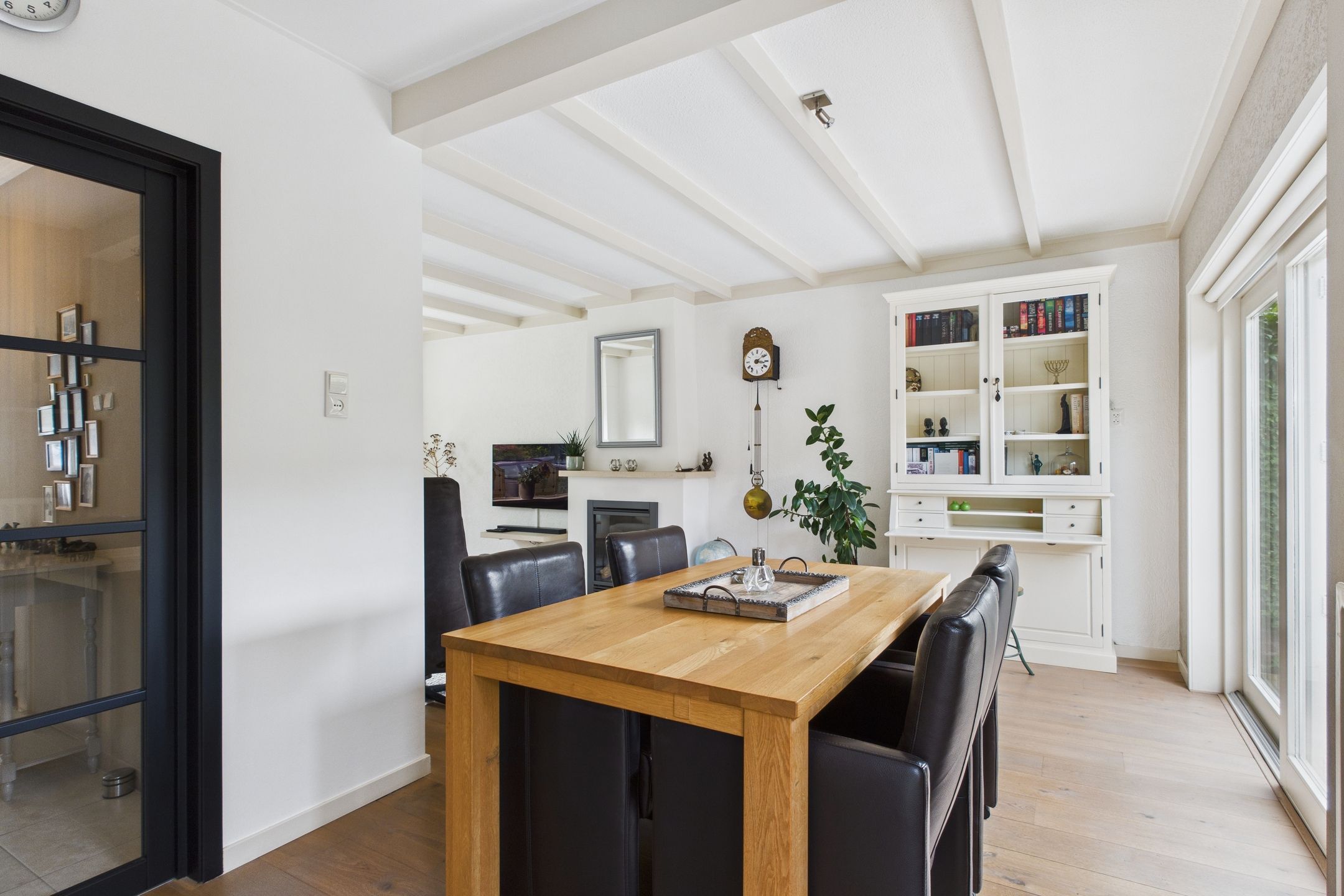 Foto 12 van Hobbemastraat 15