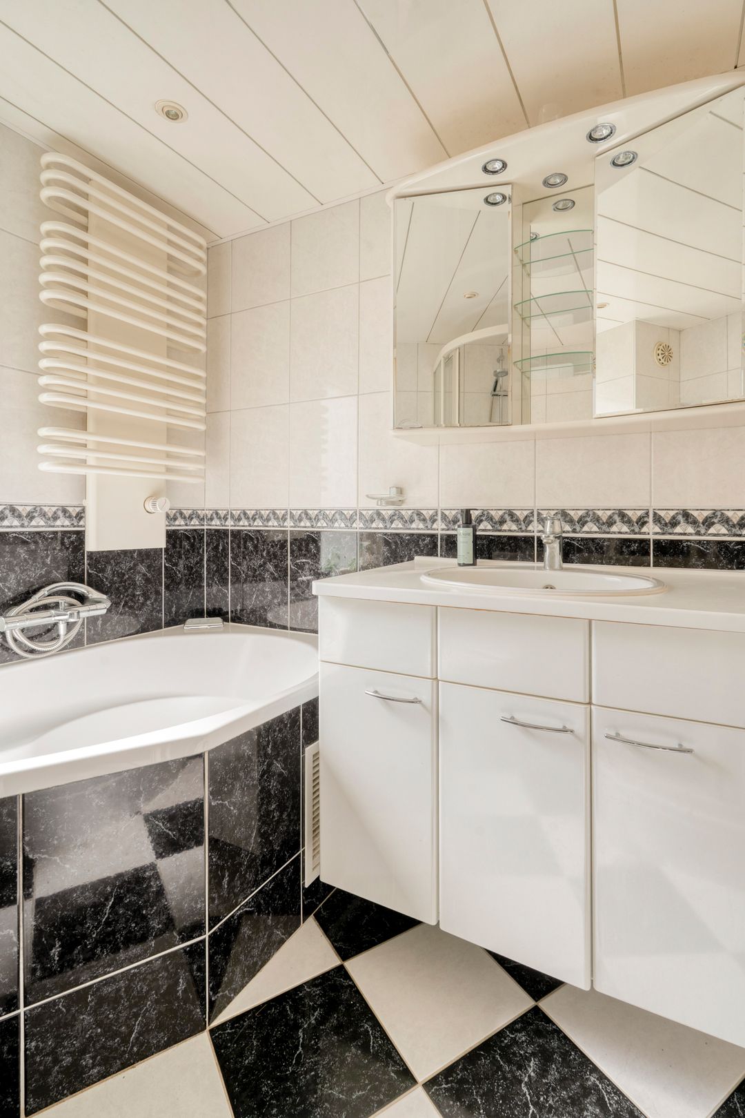 Foto 28 van Alholm 46