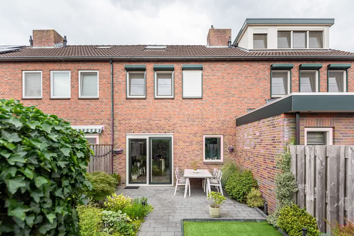 Foto 34 van Eekhoornhof 14