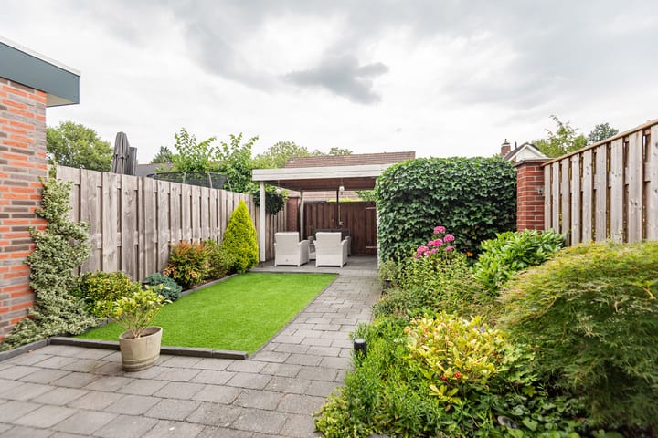 Foto 35 van Eekhoornhof 14