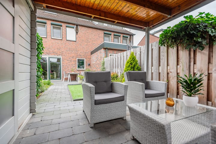 Foto 37 van Eekhoornhof 14