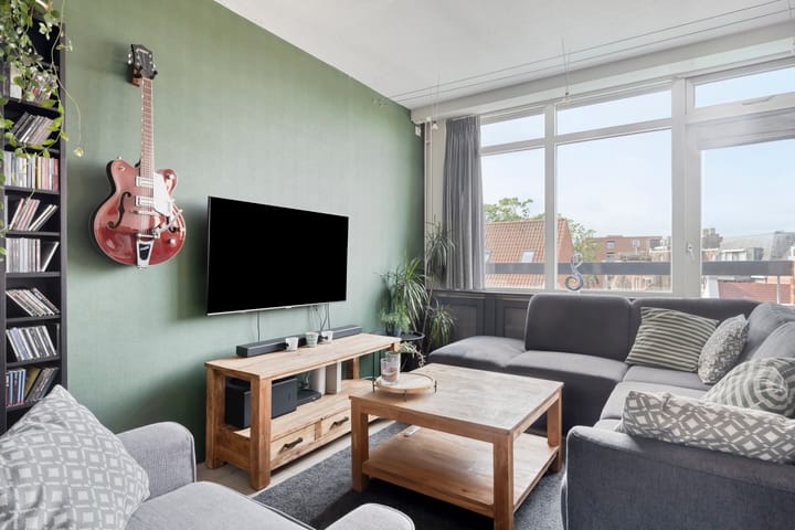 Photo 4 of Oosthavenplaats 11