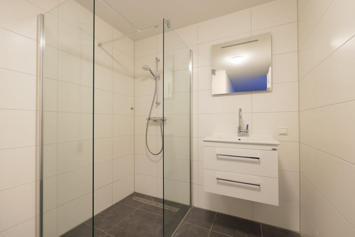 Foto 10 van Rozengracht 102-B