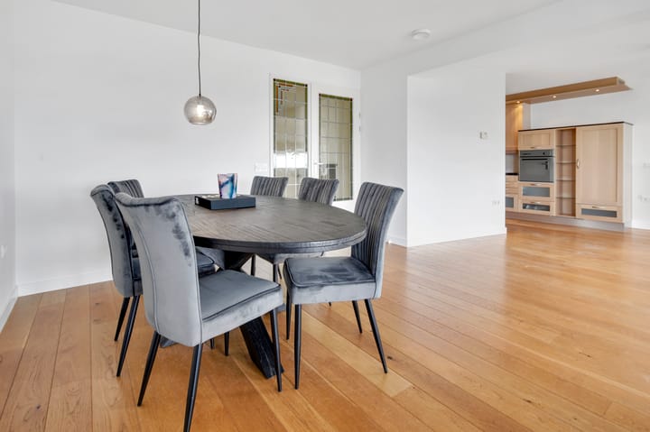 Photo 11 of De Regent 202