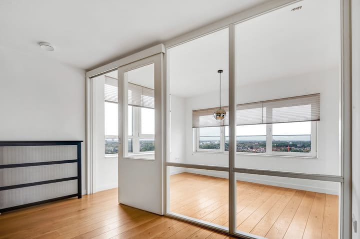 Photo 17 of De Regent 202