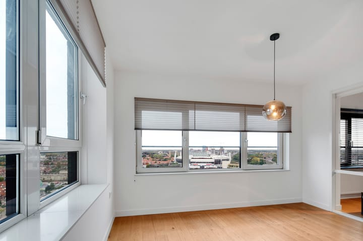 Photo 18 of De Regent 202