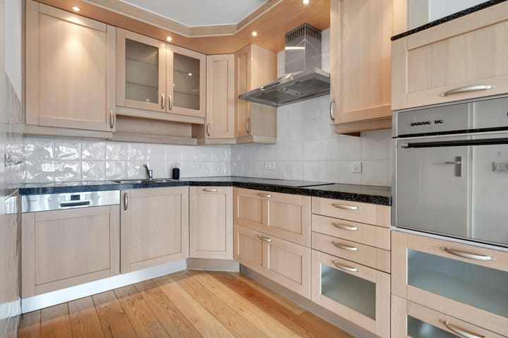 Photo 21 of De Regent 202