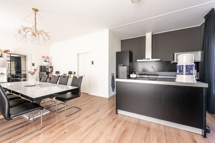 Photo 8 of Mercuriuslaan 15