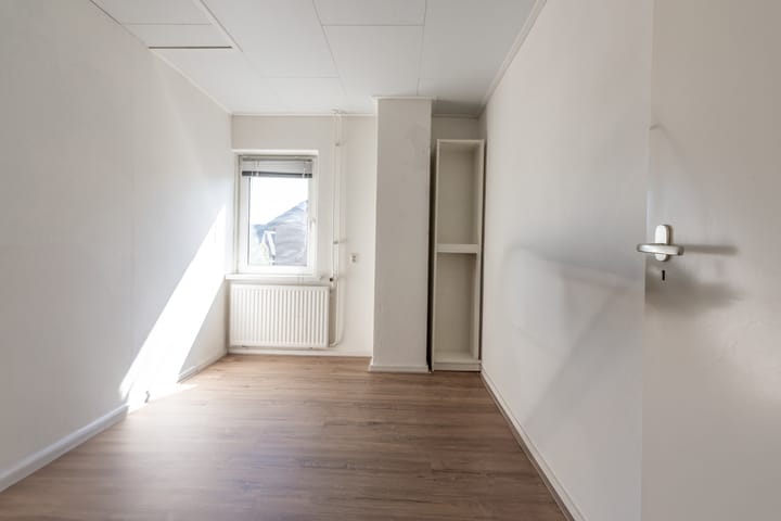 Photo 33 of Mercuriuslaan 15