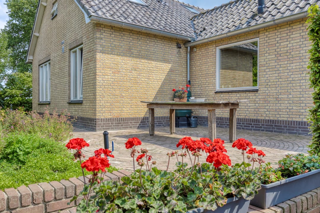 Foto 8 van Moerseweg 4