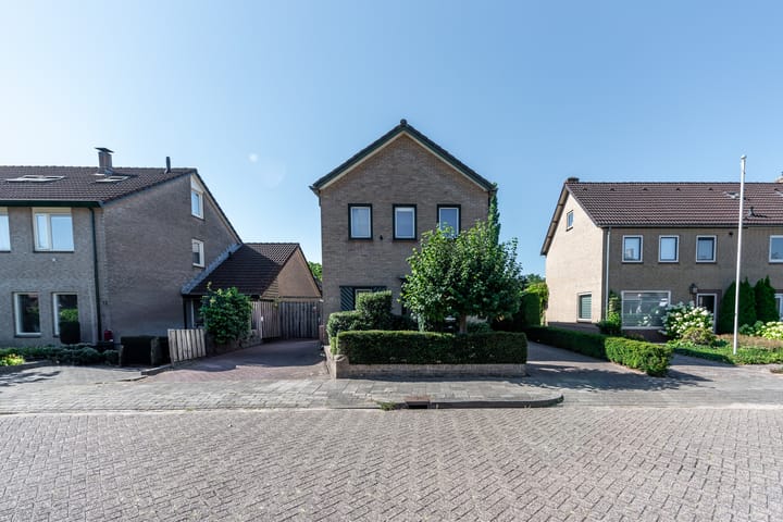 Photo 52 of Mercuriuslaan 15