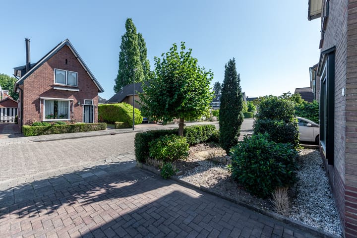 Photo 55 of Mercuriuslaan 15