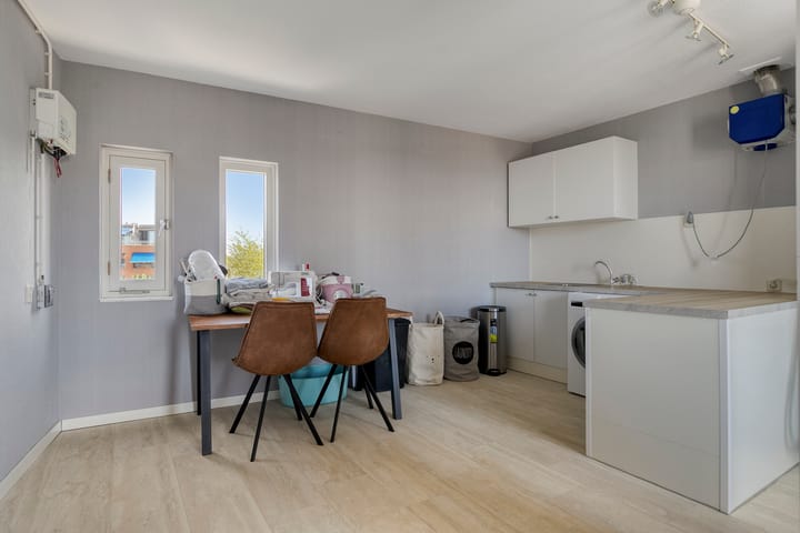 Foto 21 van van Eedenstraat 9