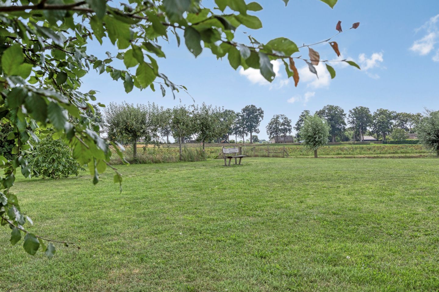 Foto 59 van Moerseweg 4