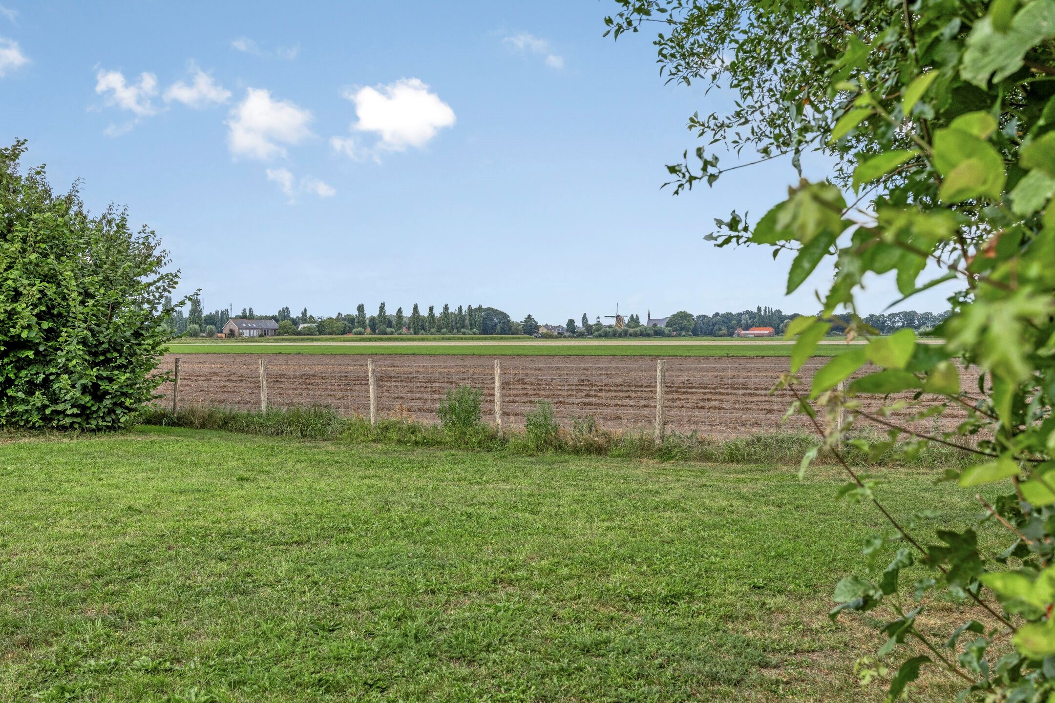 Foto 63 van Moerseweg 4