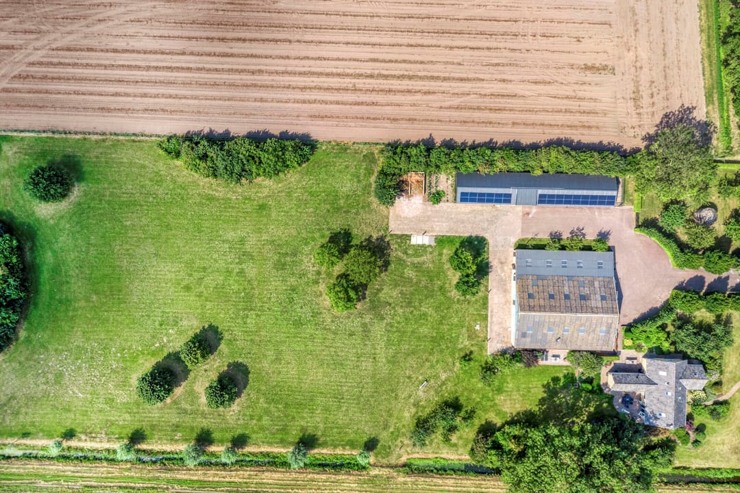 Foto 68 van Moerseweg 4