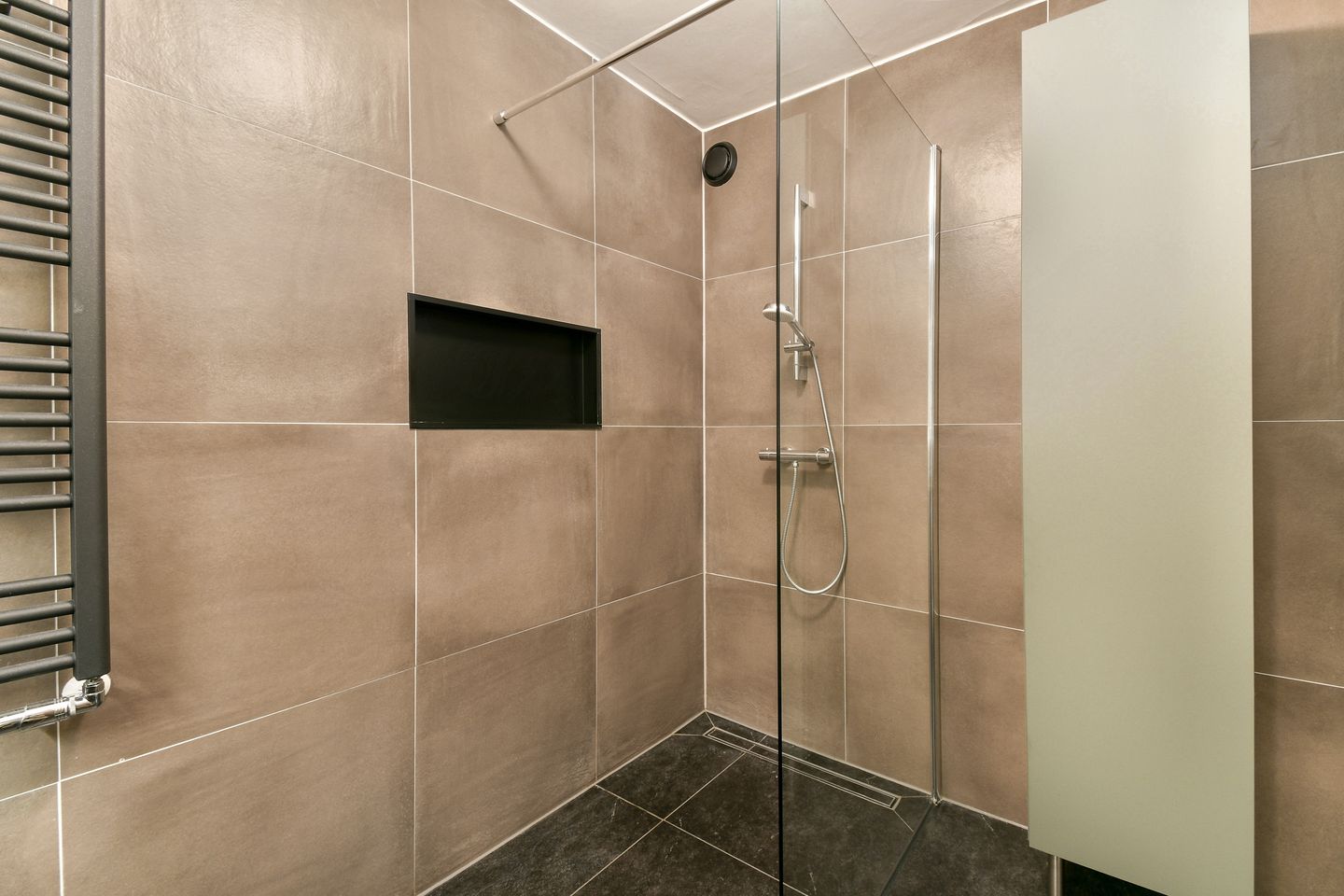 Foto 20 van Kattenburgerstraat 366