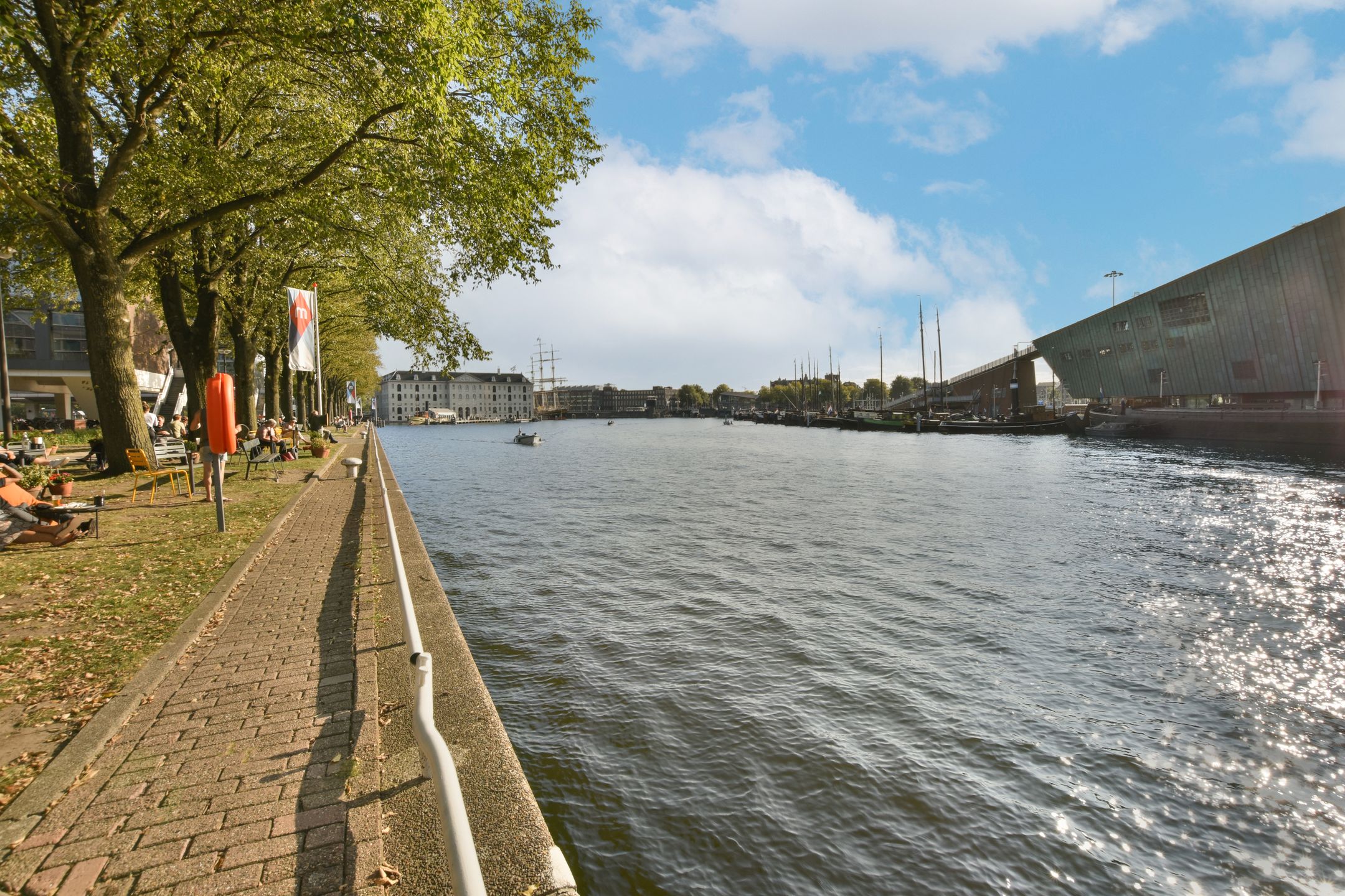 Foto 30 van Kattenburgerstraat 366