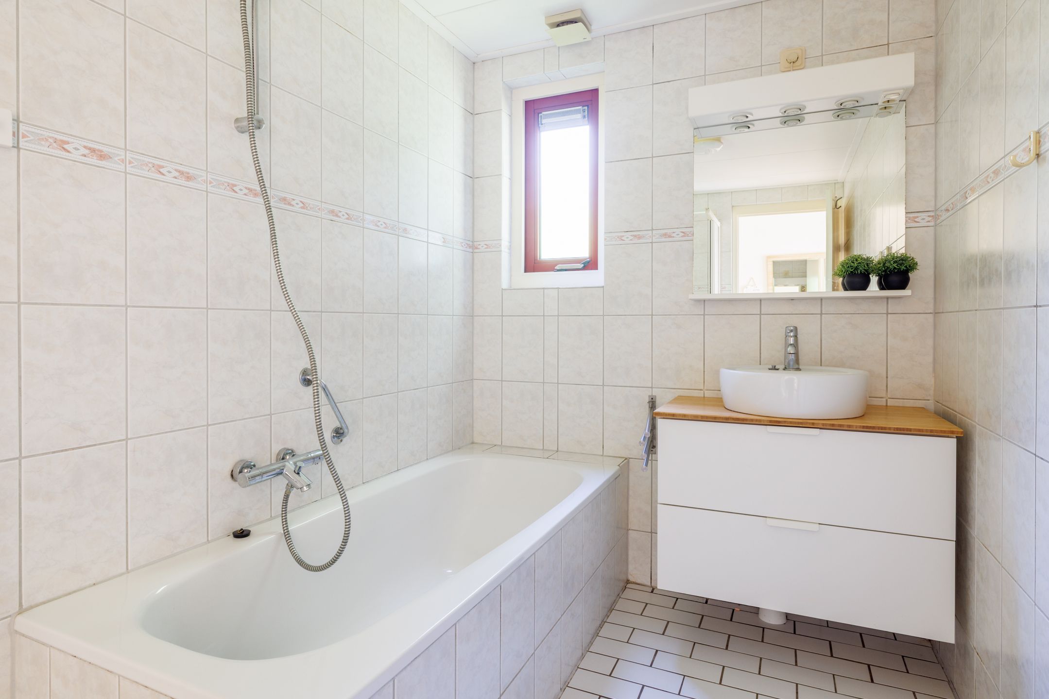 Photo 21 of Engelsmanhiem 10