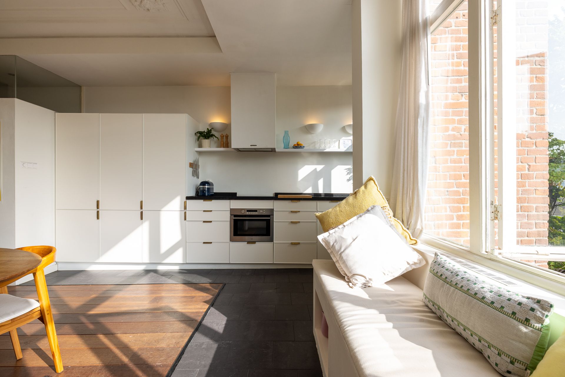 Foto 15 van Spoorsingel 18-A