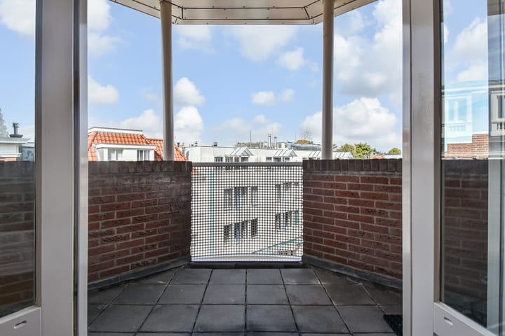 Photo 8 of Frederikstraat 43