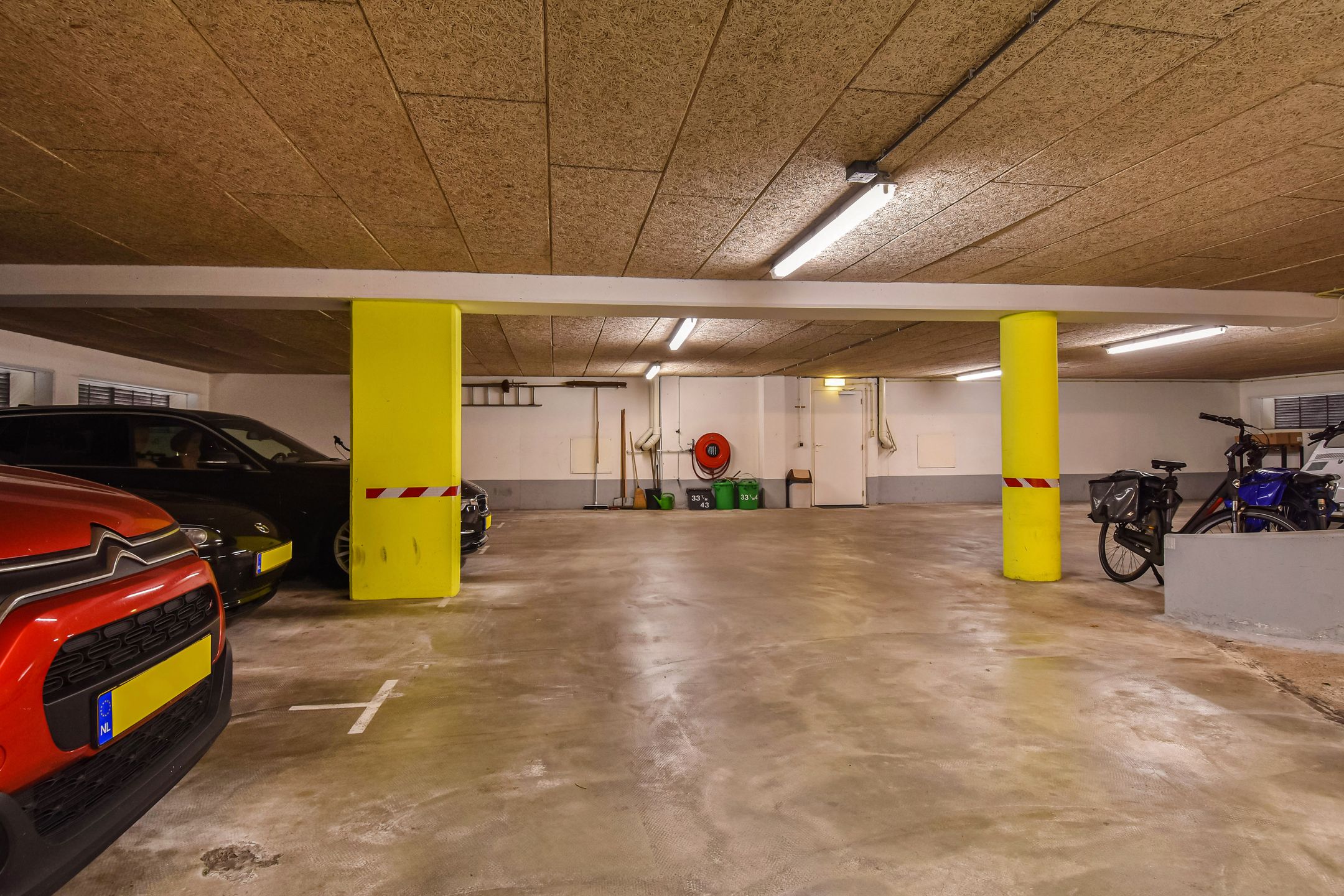 Foto 33 van Frederikstraat 43