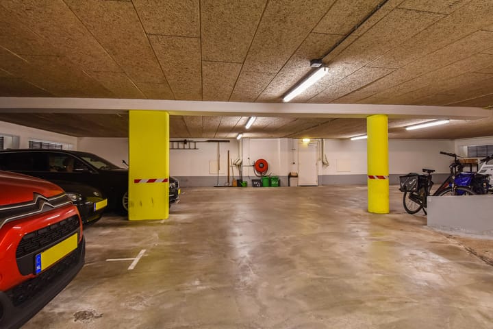 Photo 33 of Frederikstraat 43