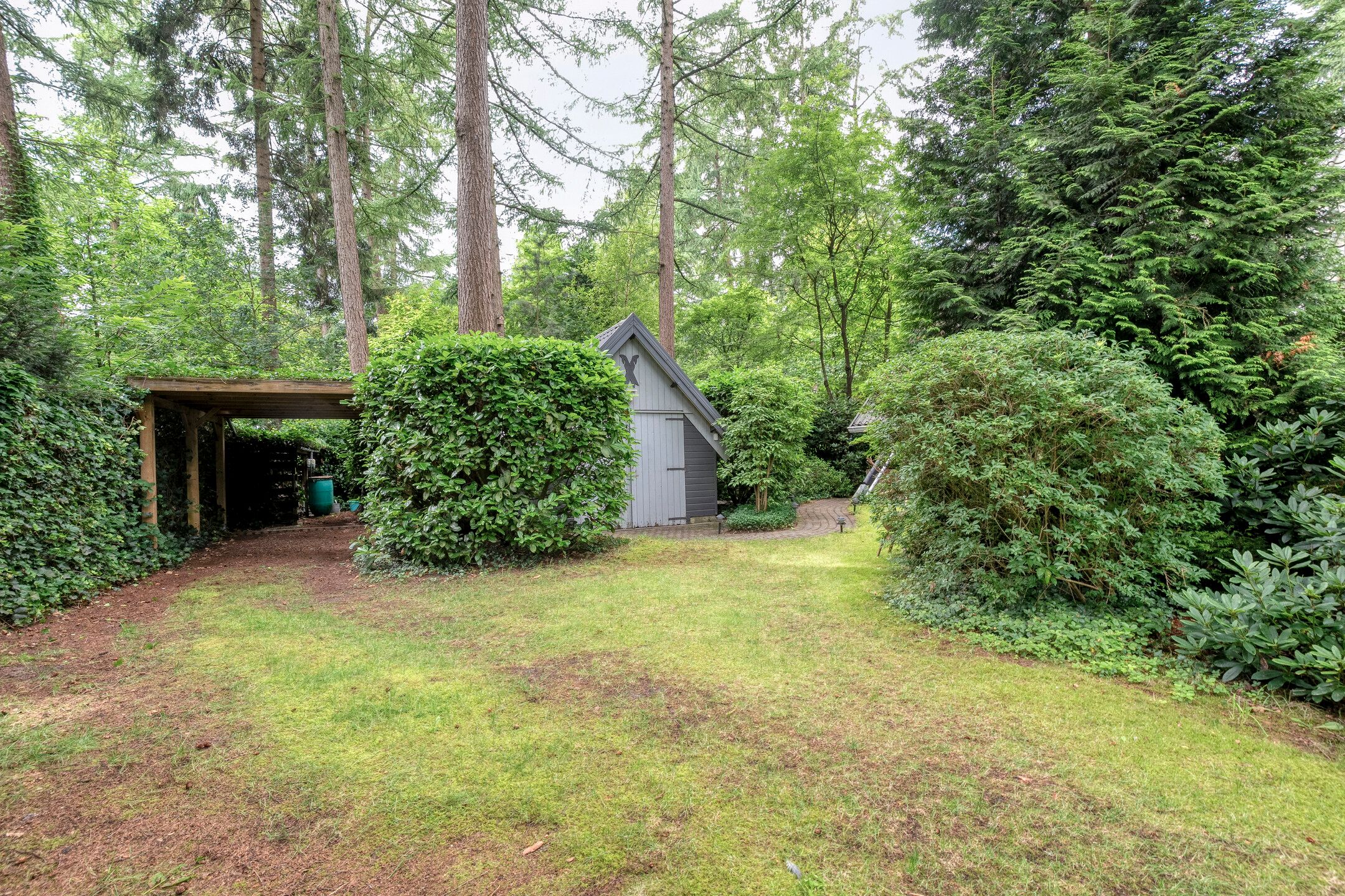 2-bedroom freehold villa in Bergentheim — photo 3 of 5