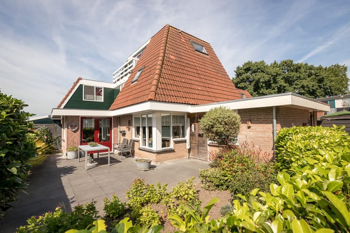 Foto 2 van Meander 38