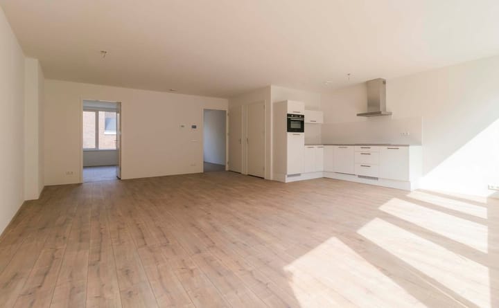 Photo 3 of Westeinde 81-F