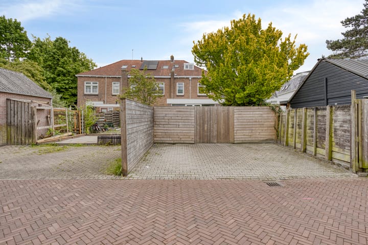 Foto 40 van Leeuwarderweg 7