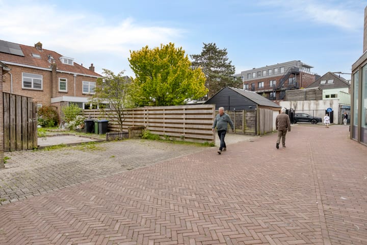 Foto 41 van Leeuwarderweg 7