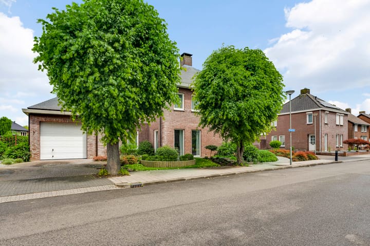 Photo 1 of Hoogstraat 38