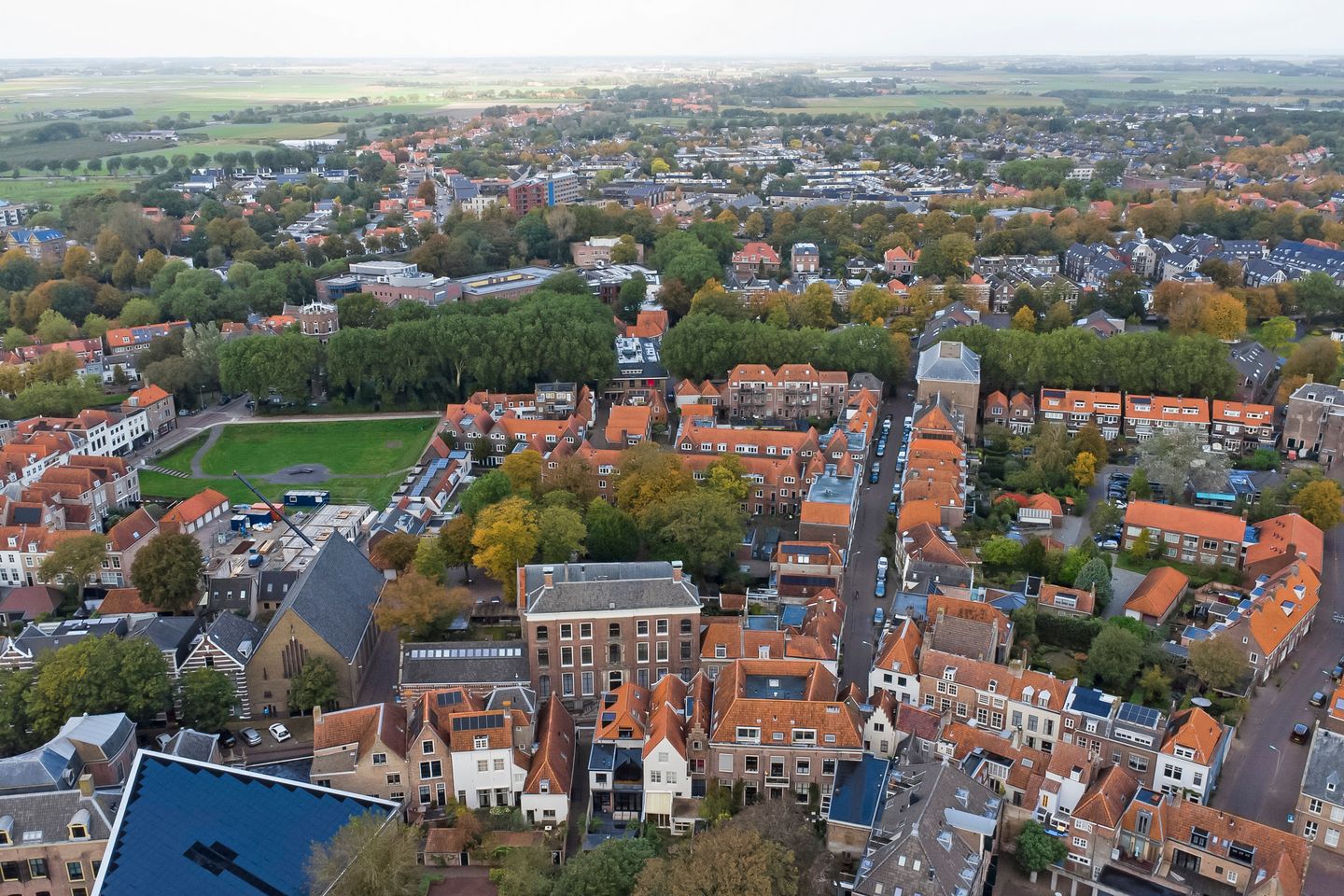 View photo 4 of Wagenaarstraat 1