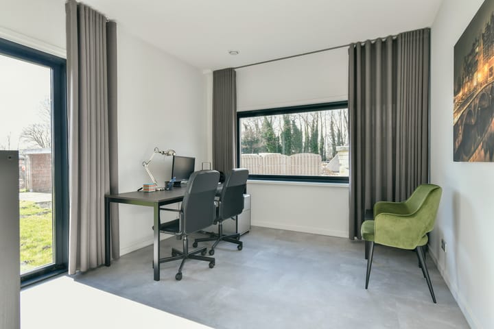 Photo 6 of Bloemendalergouw 51-A