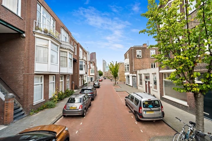 Foto 25 van Maasstraat 230