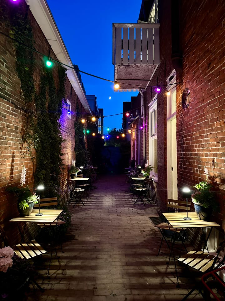 Photo 33 of Nieuwe Blekerstraat 2