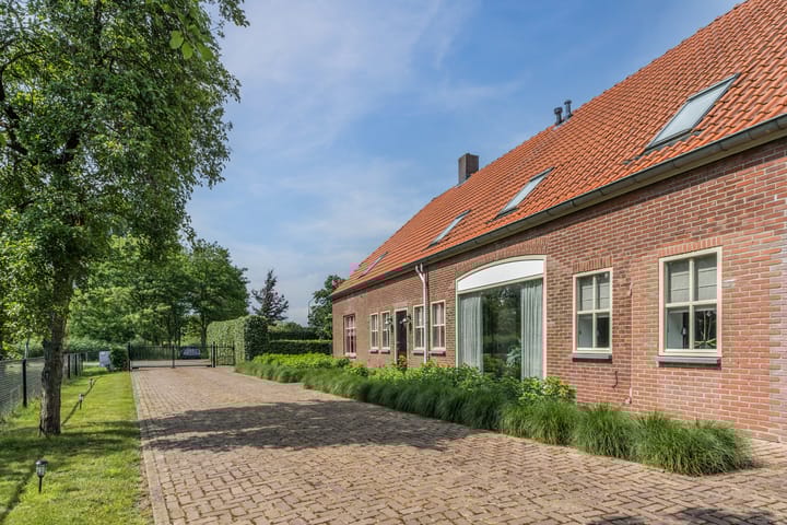 Foto 96 van Bobbenagelseweg 4