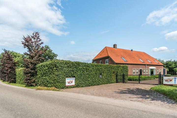 Foto 98 van Bobbenagelseweg 4