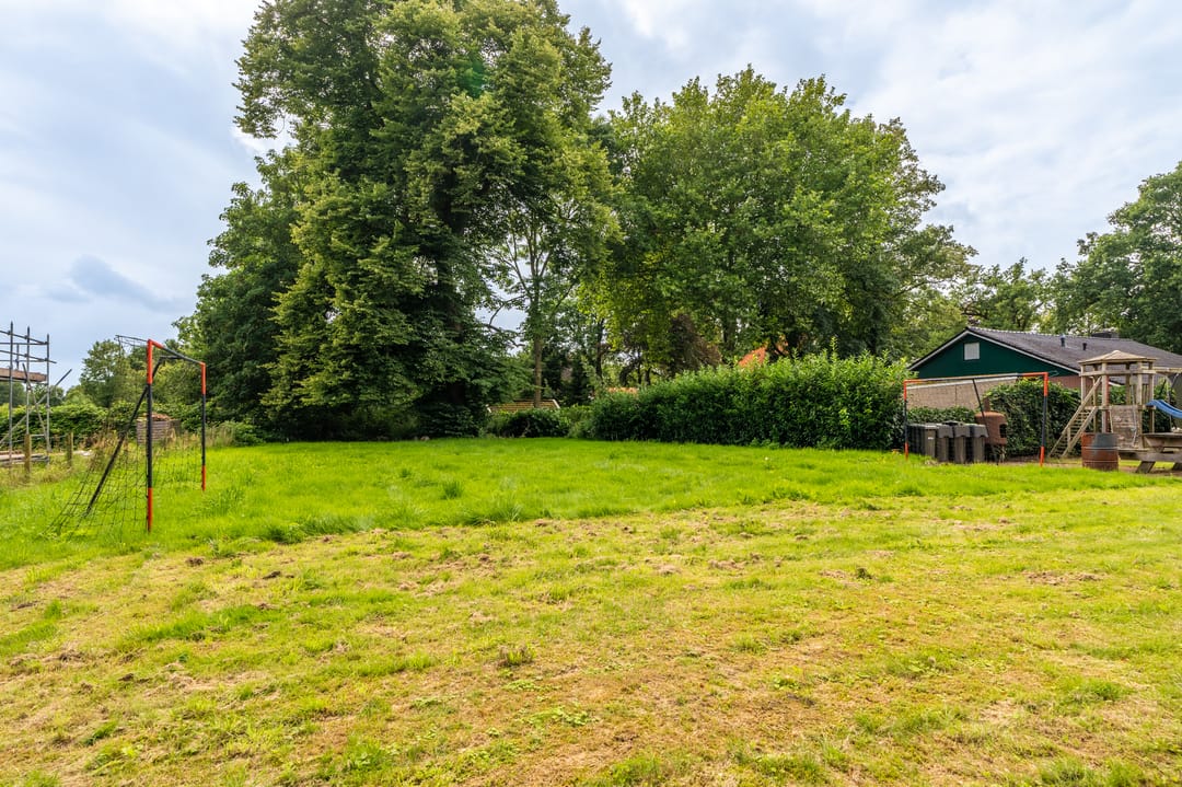 Photo 13 of Hoofdweg 124