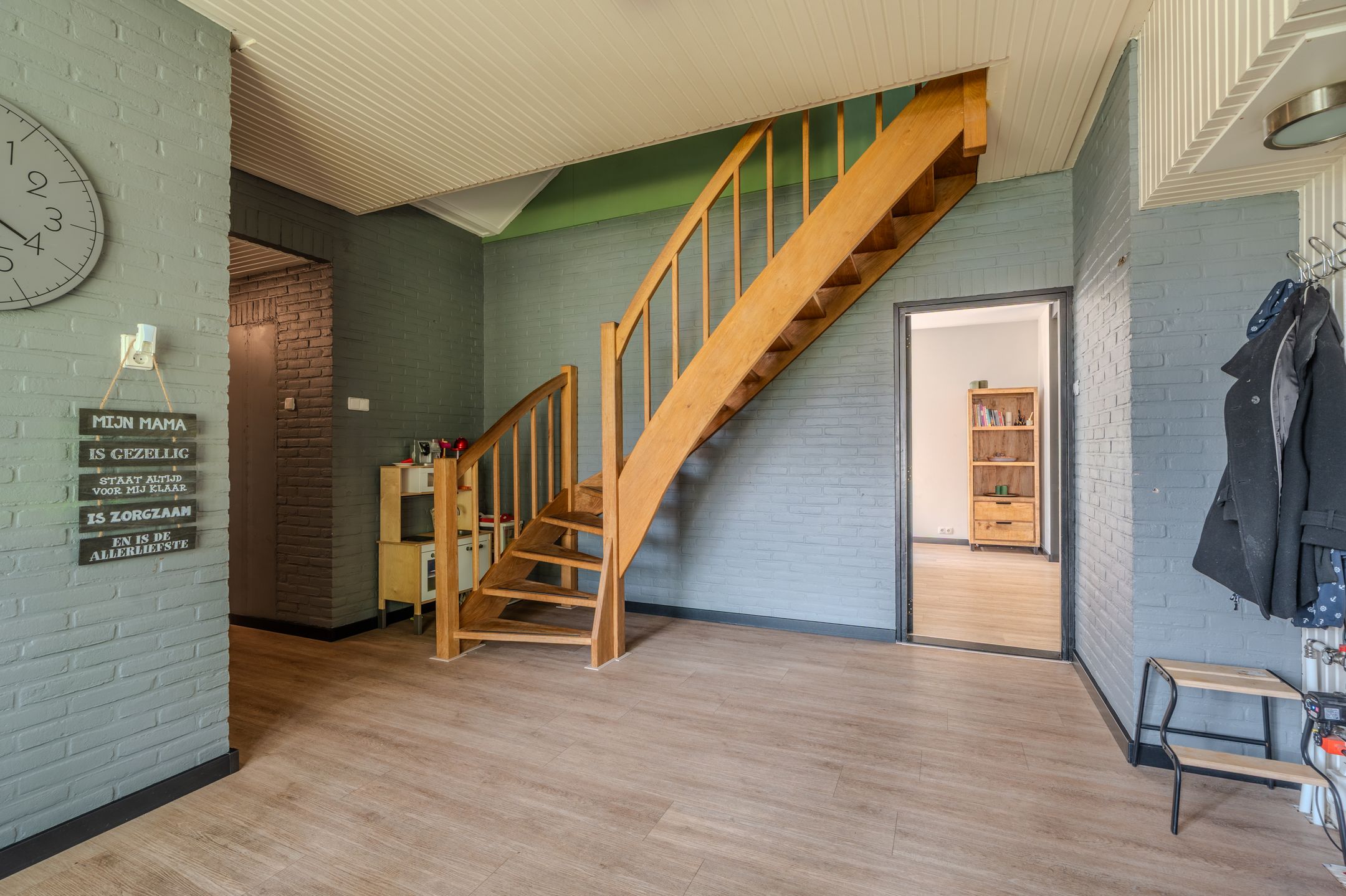 Photo 21 of Hoofdweg 124