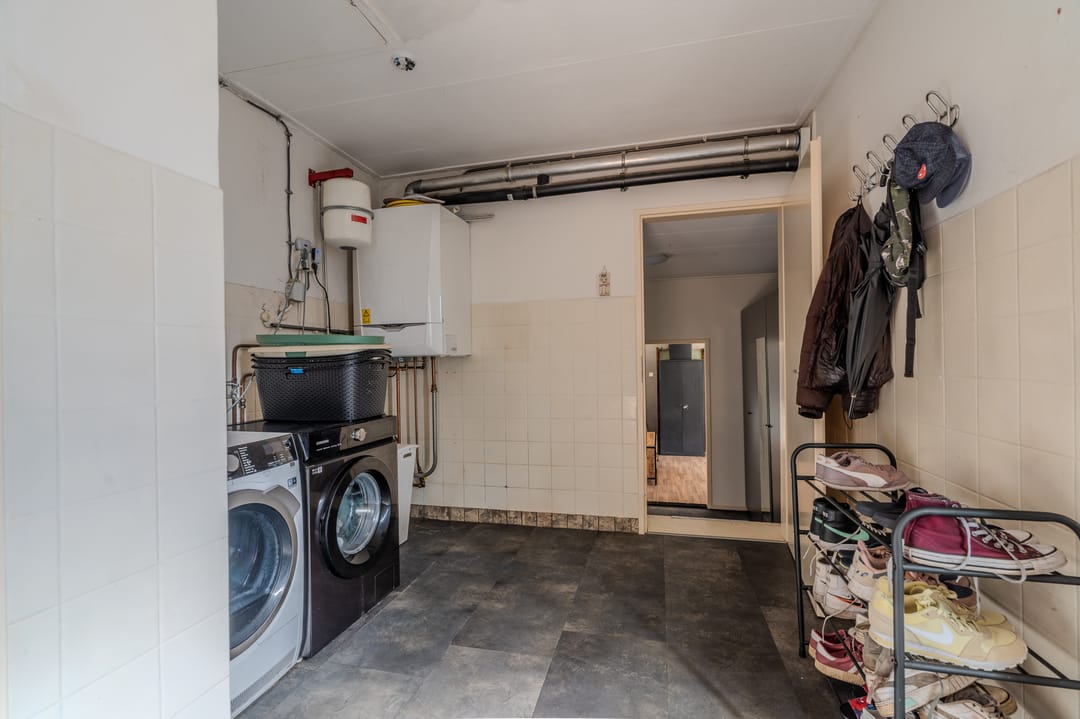 Photo 41 of Hoofdweg 124