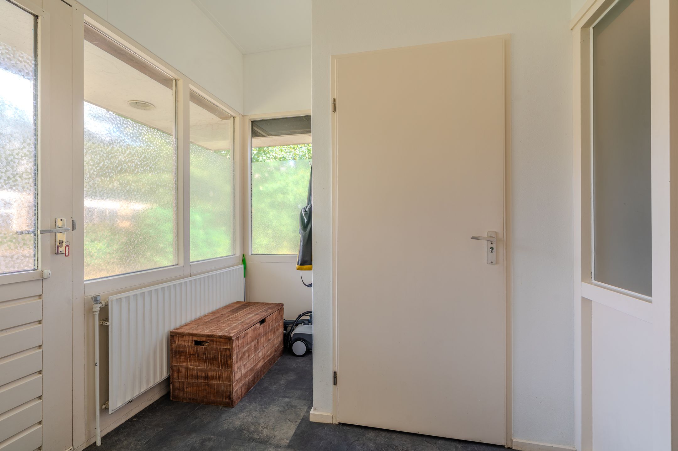 Photo 48 of Hoofdweg 124