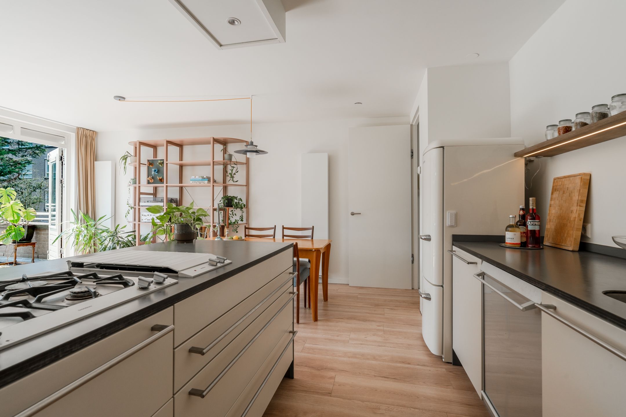 Foto 3 van Berthold Brechtstraat 12